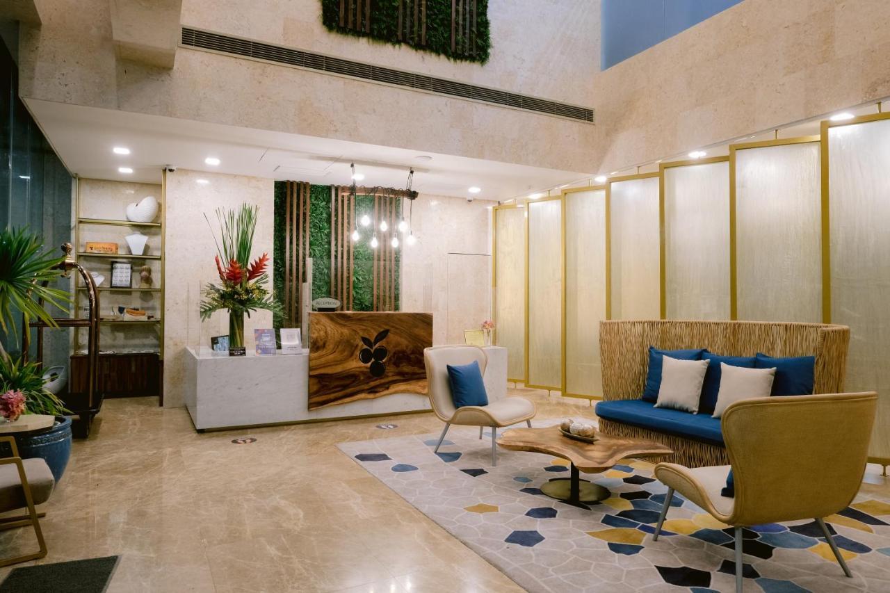 Goldberry Suites And Hotel Cebu Exterior foto